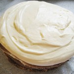Appelsinmousse på lagkage Appelsinmousse på lagkage