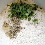Tørre ingredienser røres sammen Tørre ingredienser røres sammen