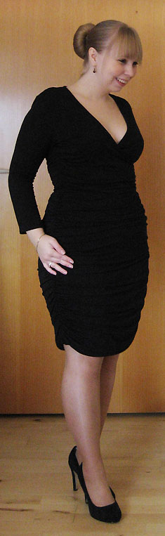 THE LITTLE BLACK DRESS GIRLZ THE LITTLE BLACK DRESS GIRLZ