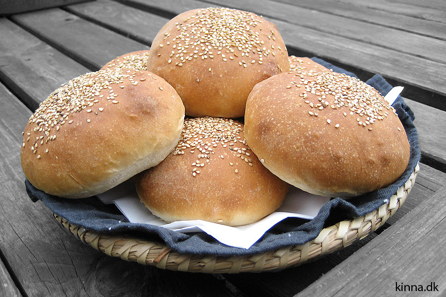 hjemmelavet burgerboller hjemmelavet burgerboller
